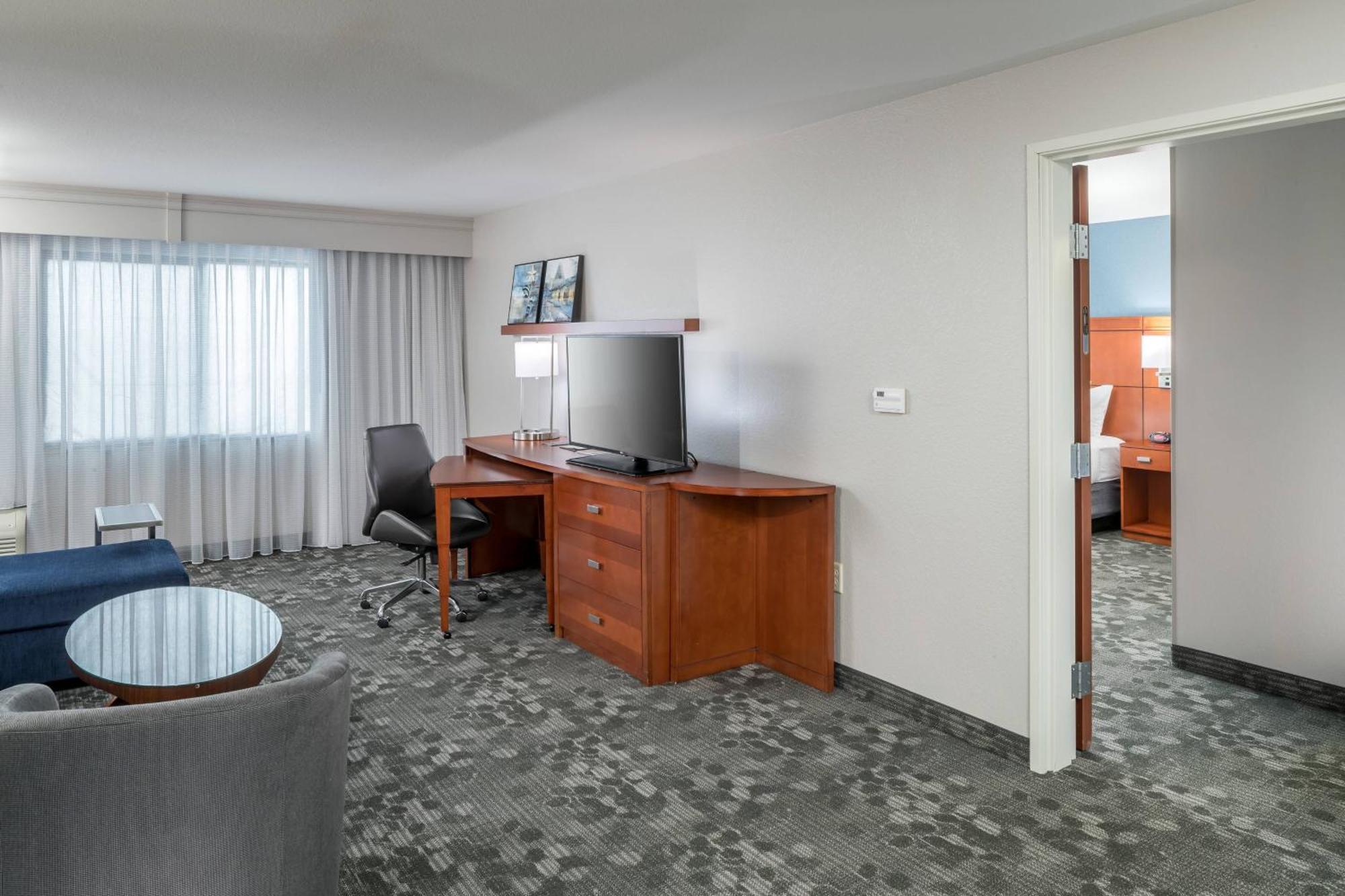 Courtyard By Marriott Austin Parmer Tech Ridge Exterior foto